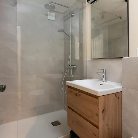 דירה Olympus וורבייה